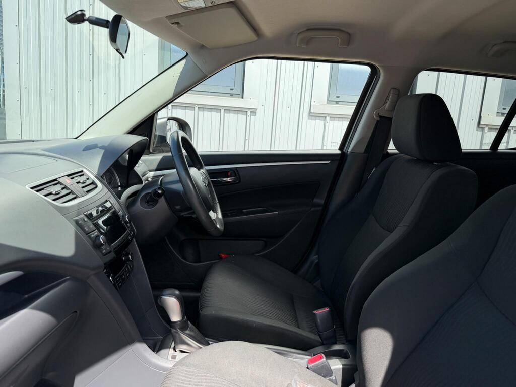 Suzuki Swift 54