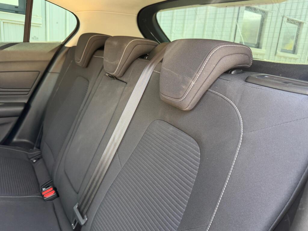 Ford Focus 28