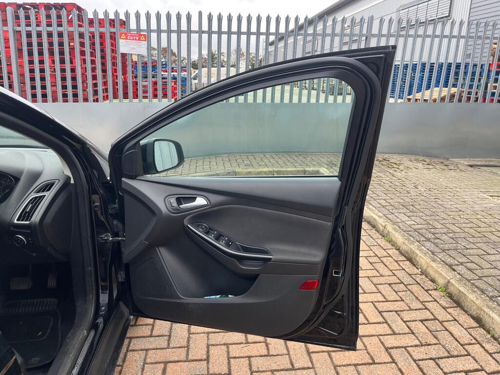 Ford Focus 53