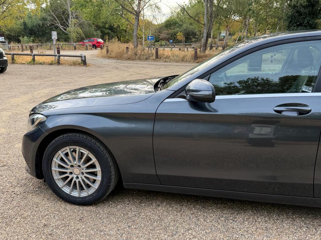 Mercedes-Benz C Class 9