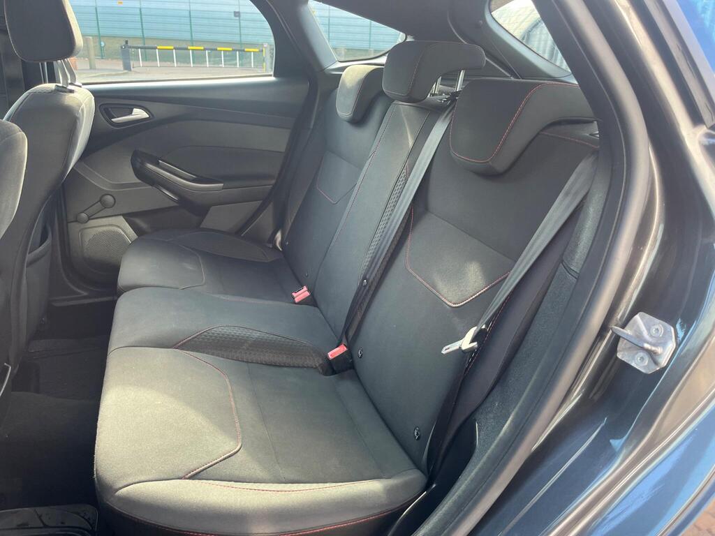 Ford Focus 40