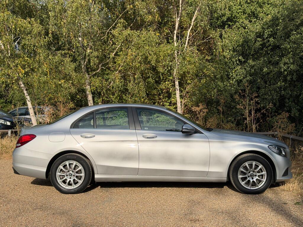 Mercedes-Benz C Class 10