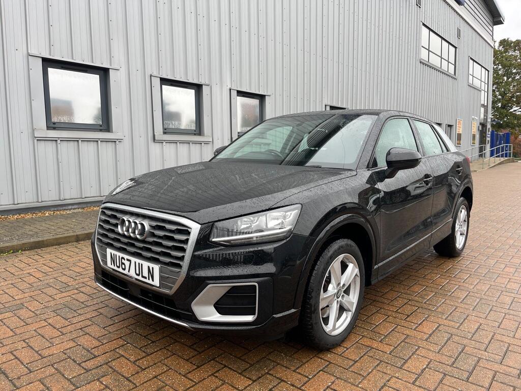 Audi Q2 14