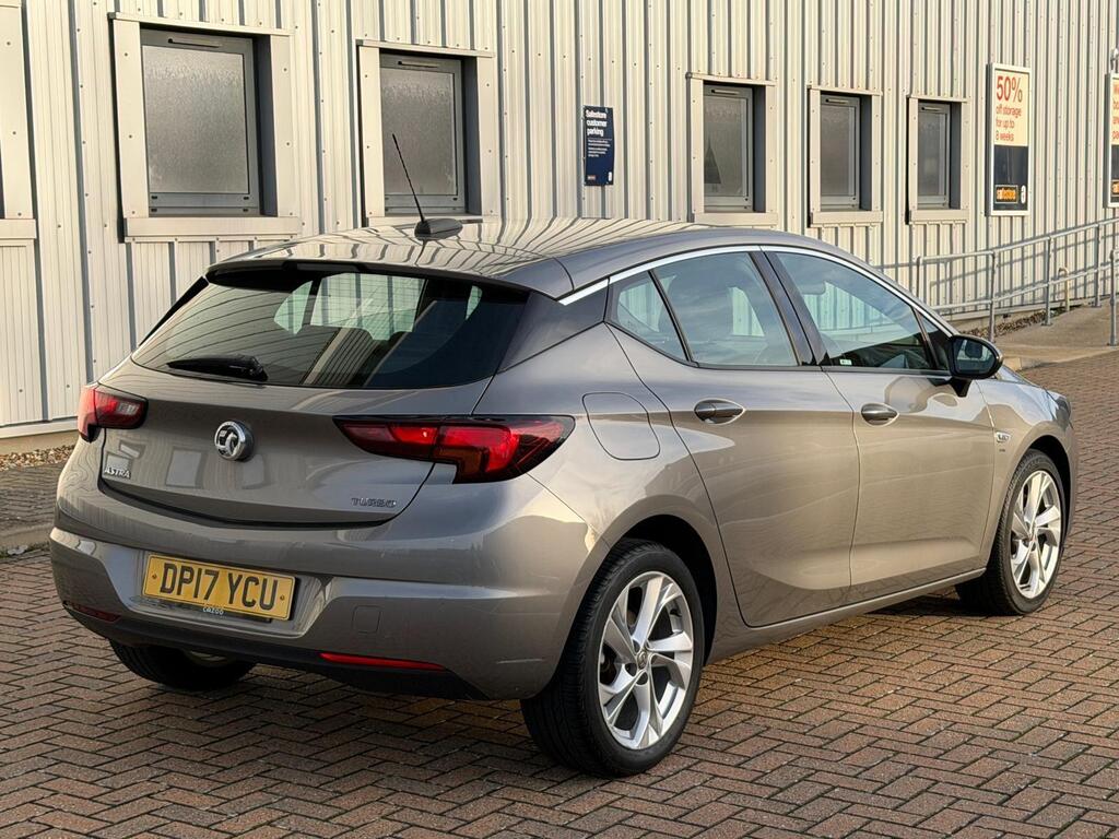 Vauxhall Astra 15