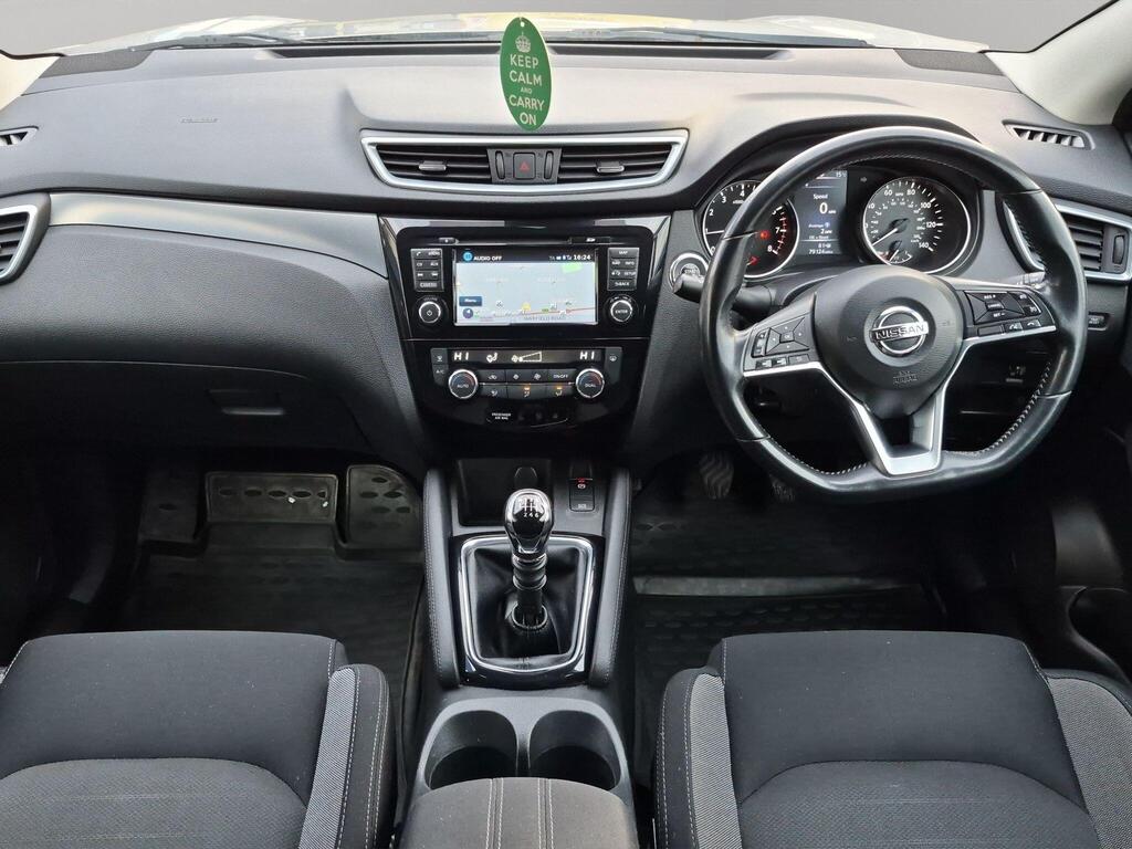 Nissan Qashqai 11