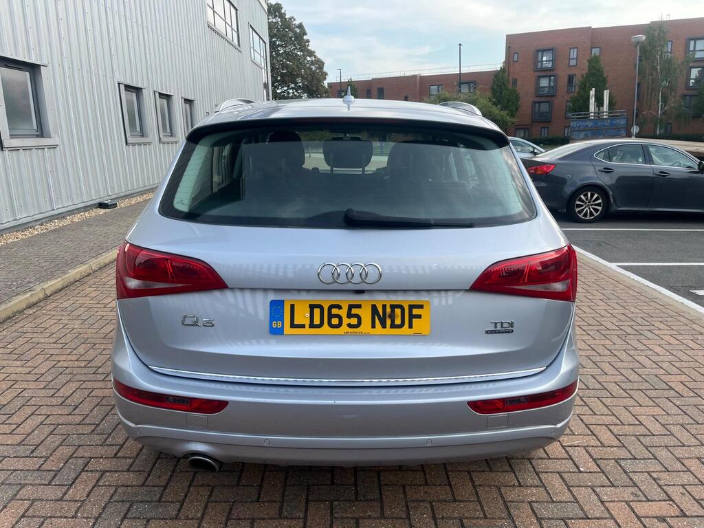 Audi Q5 25