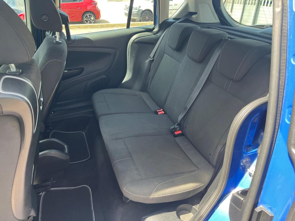 Ford B-Max 39