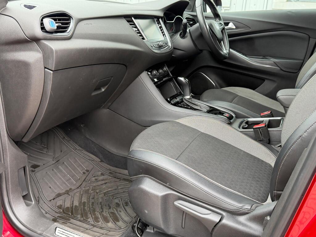 Vauxhall Grandland X 58