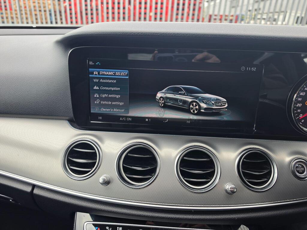 Mercedes-Benz E Class 39