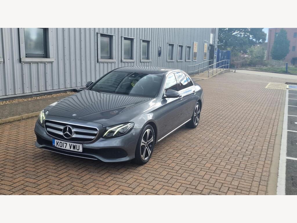 Mercedes-Benz E Class 10