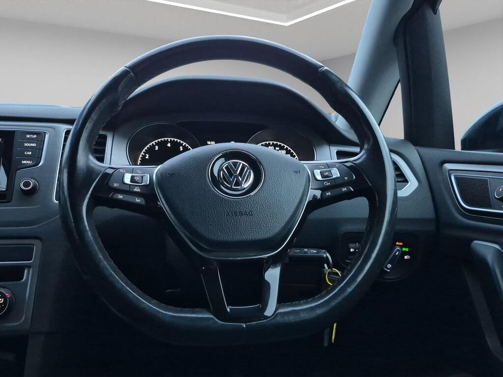 Volkswagen Golf SV 43