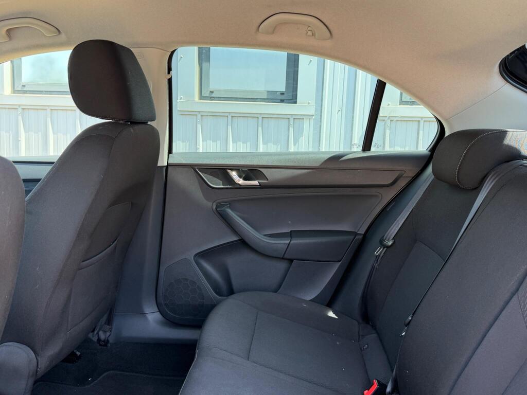 Skoda Rapid 22