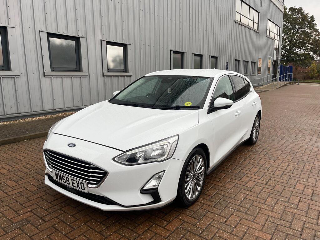 Ford Focus 8