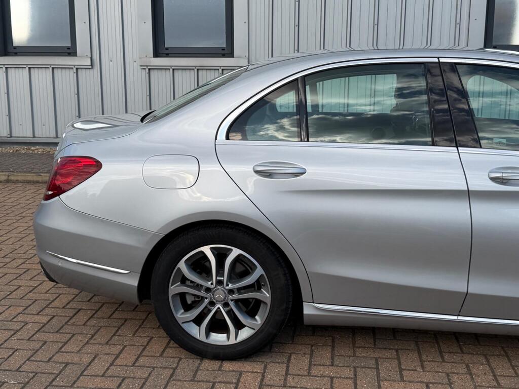 Mercedes-Benz C Class 51