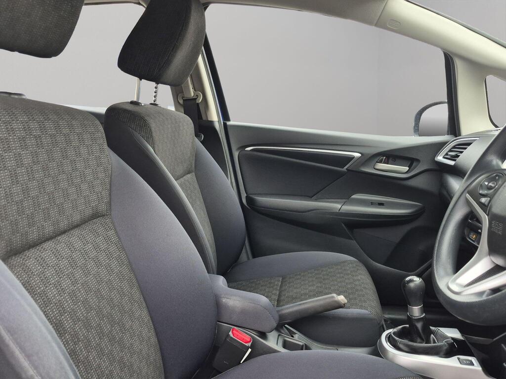 Honda Jazz 13