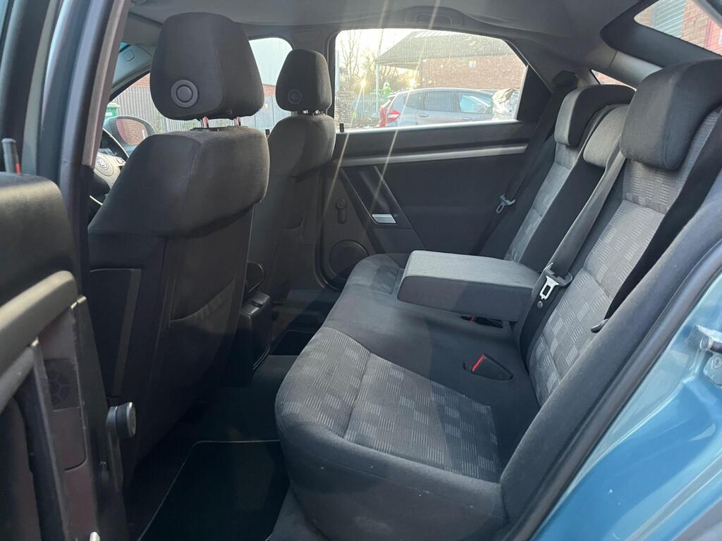 Vauxhall Vectra 40