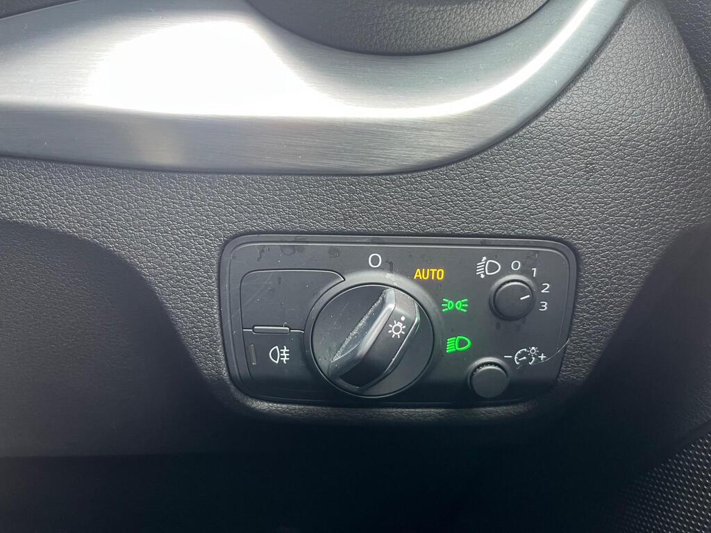 Audi Q2 62