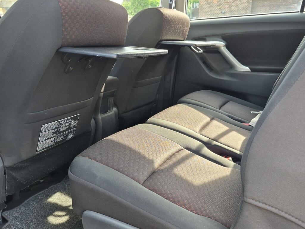 Toyota Verso 21