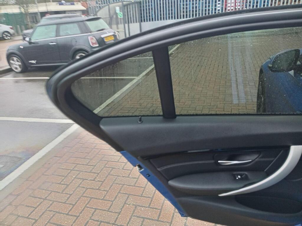 BMW 3 Series 35