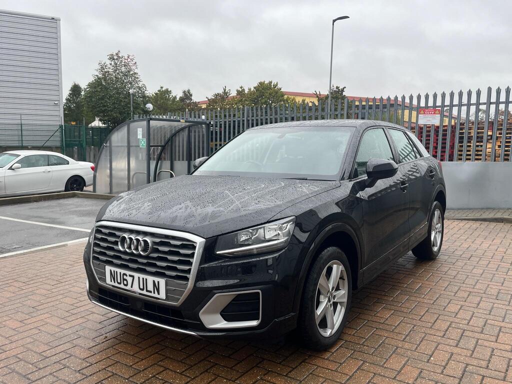 Audi Q2 15