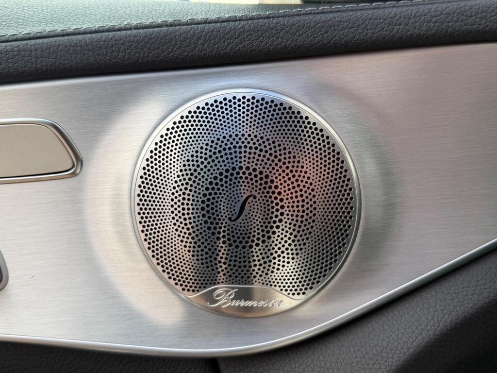 Mercedes-Benz C Class 54
