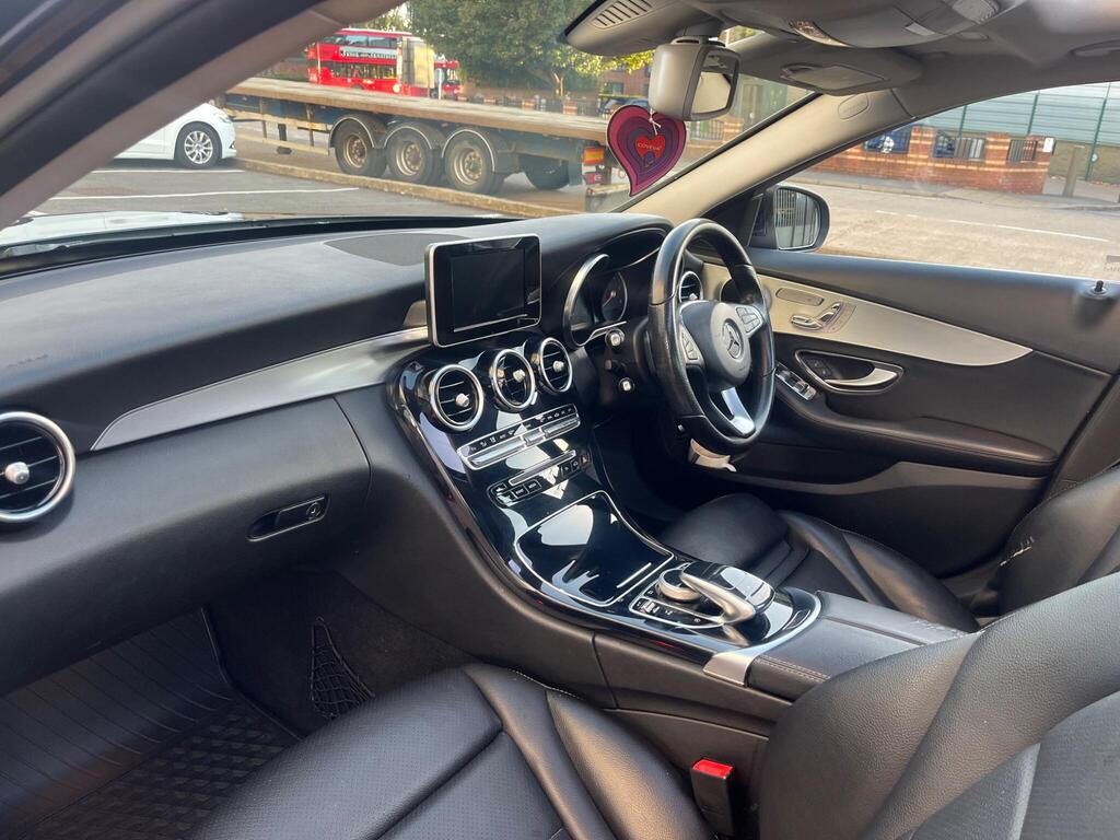 Mercedes-Benz C Class 25
