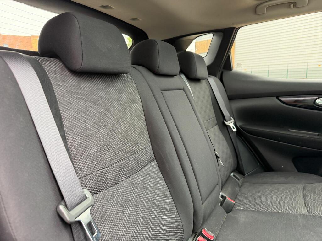 Nissan Qashqai 21