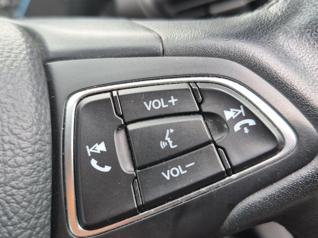 Ford C-Max 21