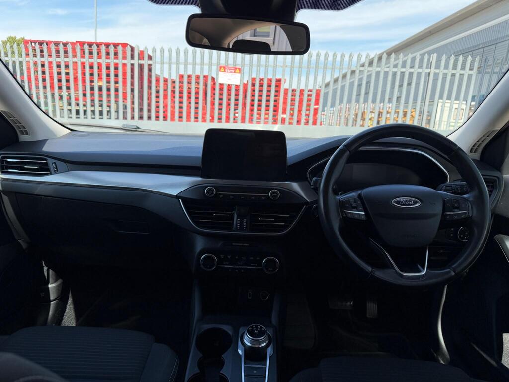 Ford Focus 19