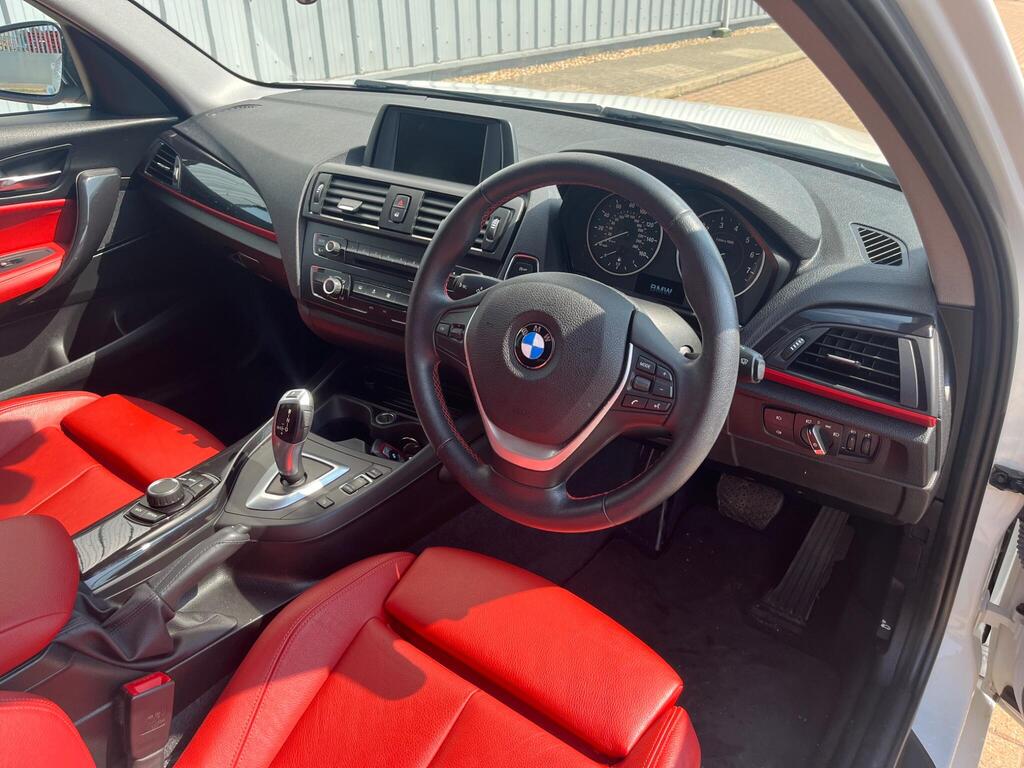 BMW 1 Series 24