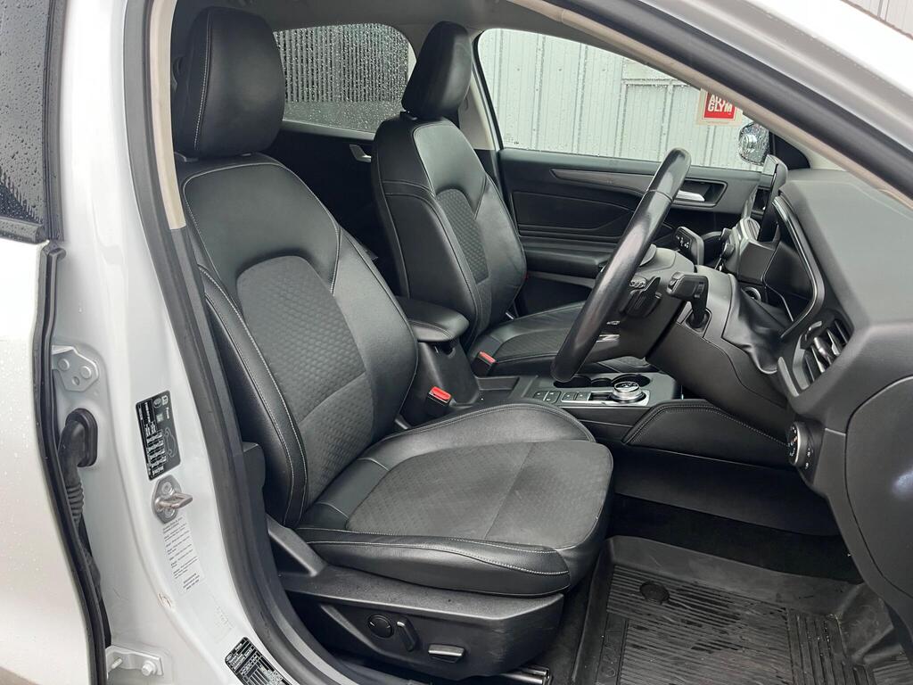Ford Focus 41