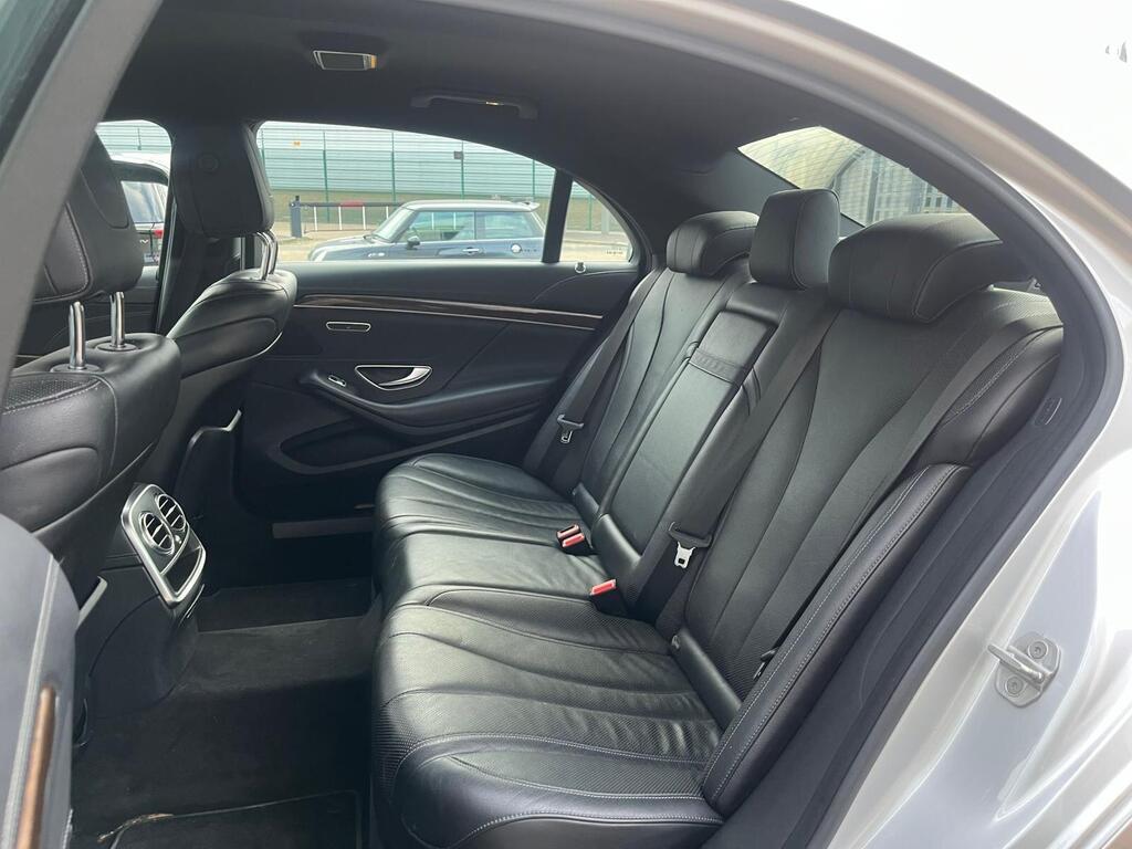 Mercedes-Benz S Class 32