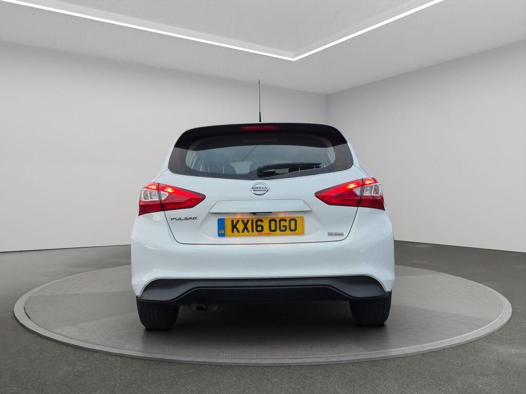 Nissan Pulsar 6