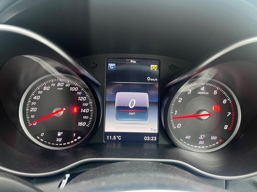 Mercedes-Benz C Class 39