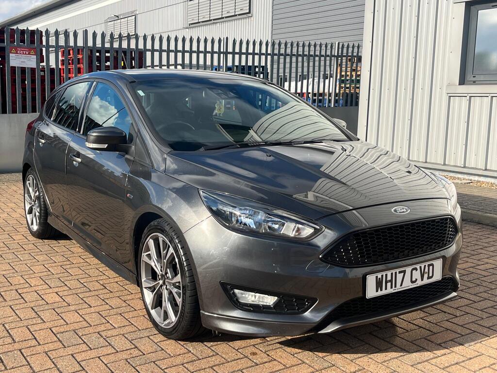 Ford Focus 10