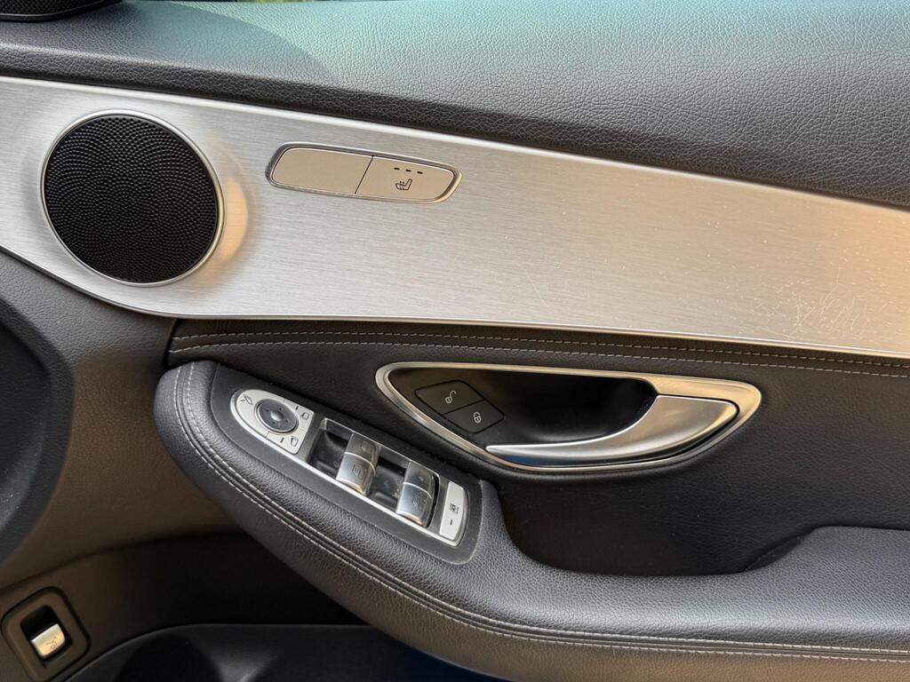 Mercedes-Benz C Class 72