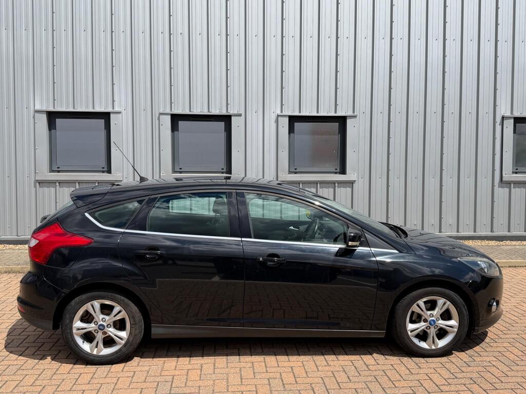 Ford Focus 13