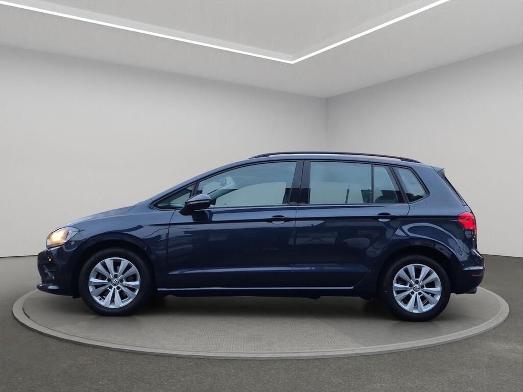 Volkswagen Golf SV 5