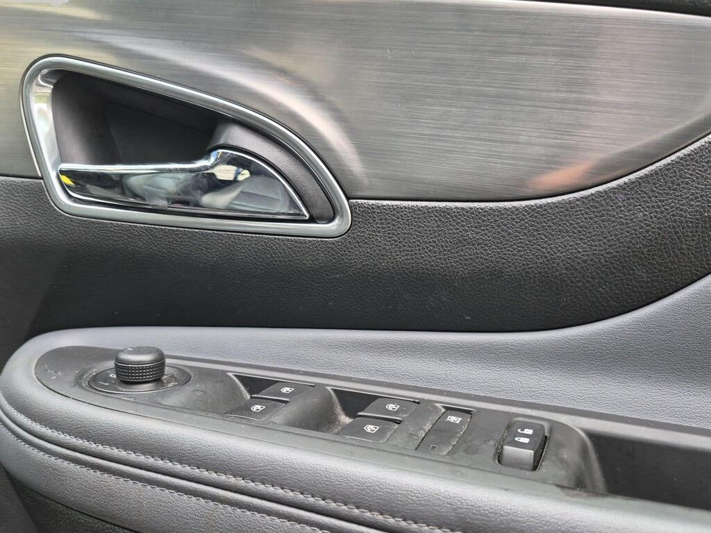 Vauxhall Mokka 25