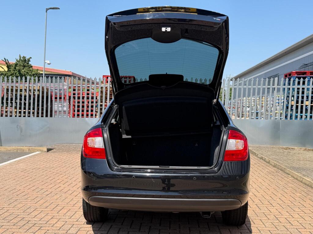 Skoda Rapid 48