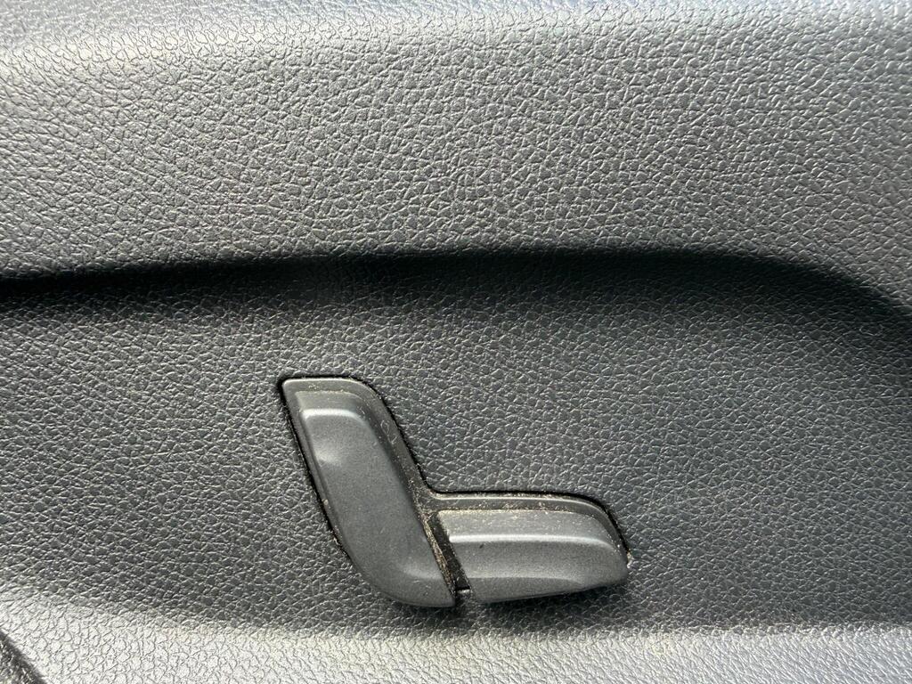 Mercedes-Benz C Class 28