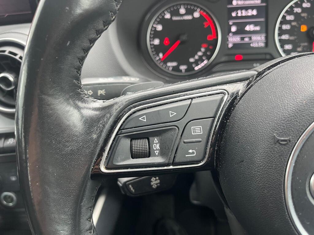 Audi Q2 63