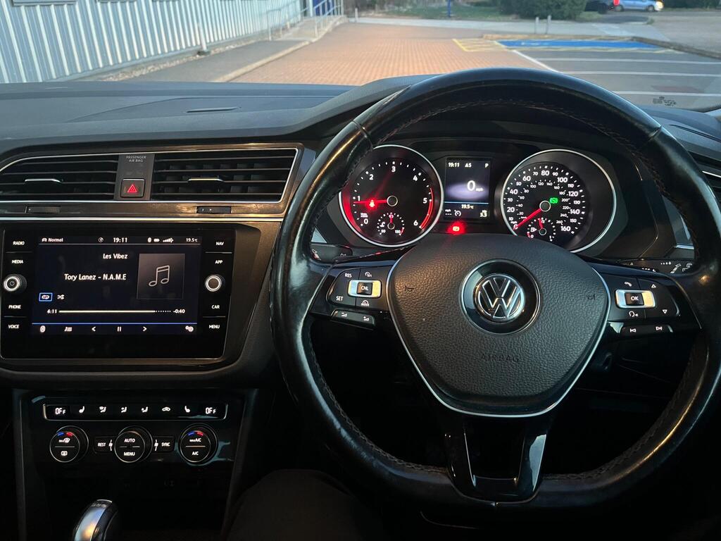 Volkswagen Tiguan 63