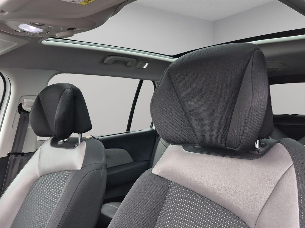 Citroen Grand C4 Picasso 51