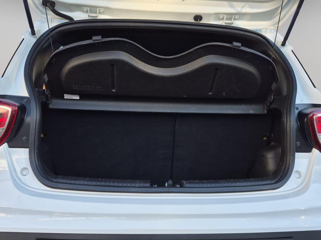 Hyundai i10 40