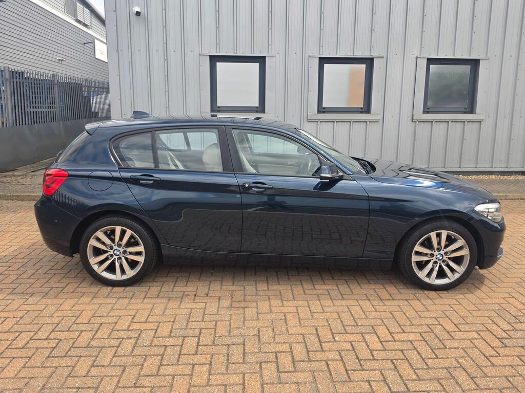 BMW 1 Series 13