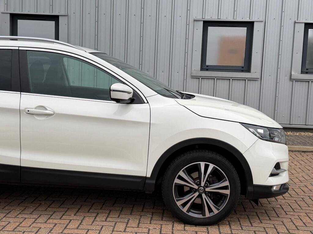 Nissan Qashqai 15