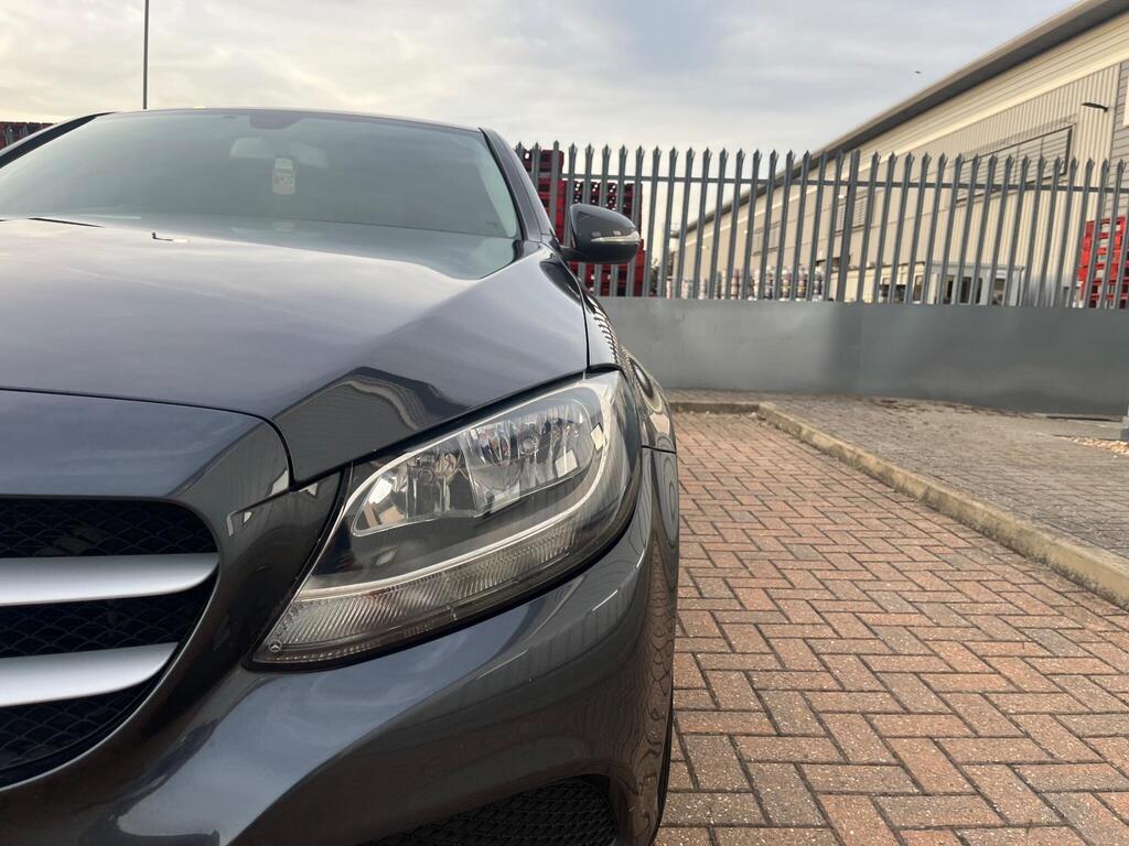 Mercedes-Benz C Class 85