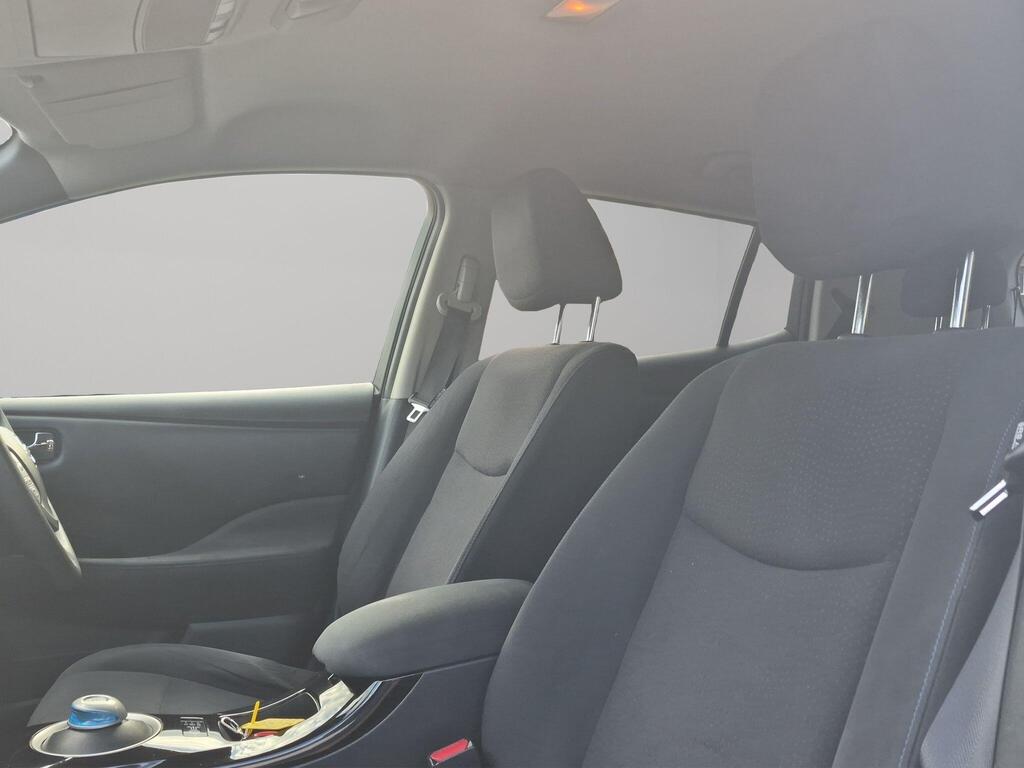 Nissan Leaf 20