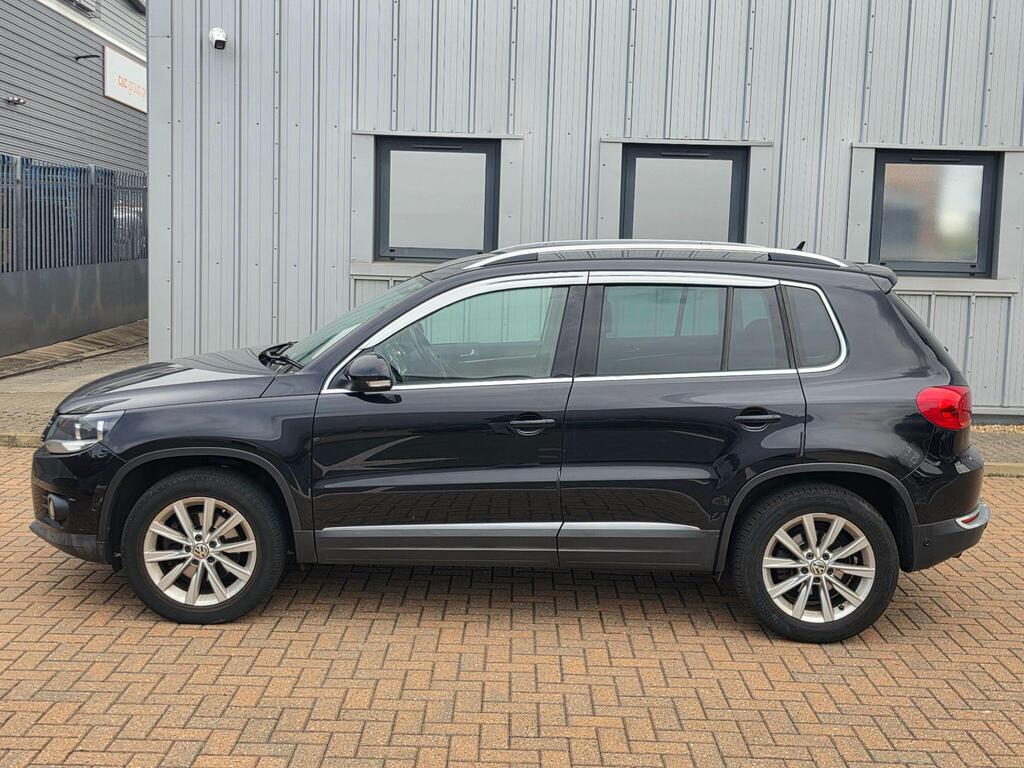 Volkswagen Tiguan 4